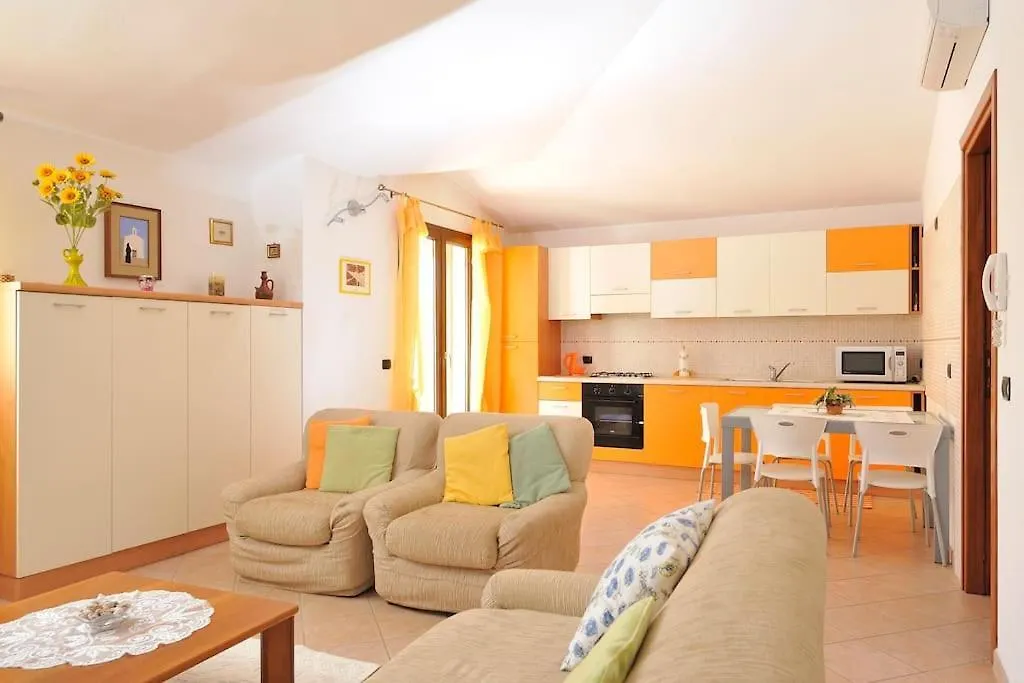 Appartamento In Ogliastra Girasole